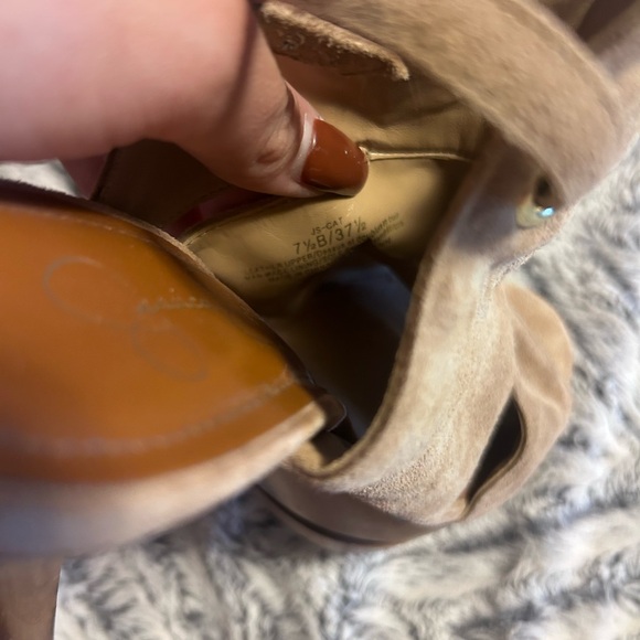 JESSICA SIMPSON wooden pump heal 7.5 - Picture 2 of 8